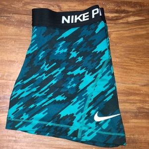 Nike pros